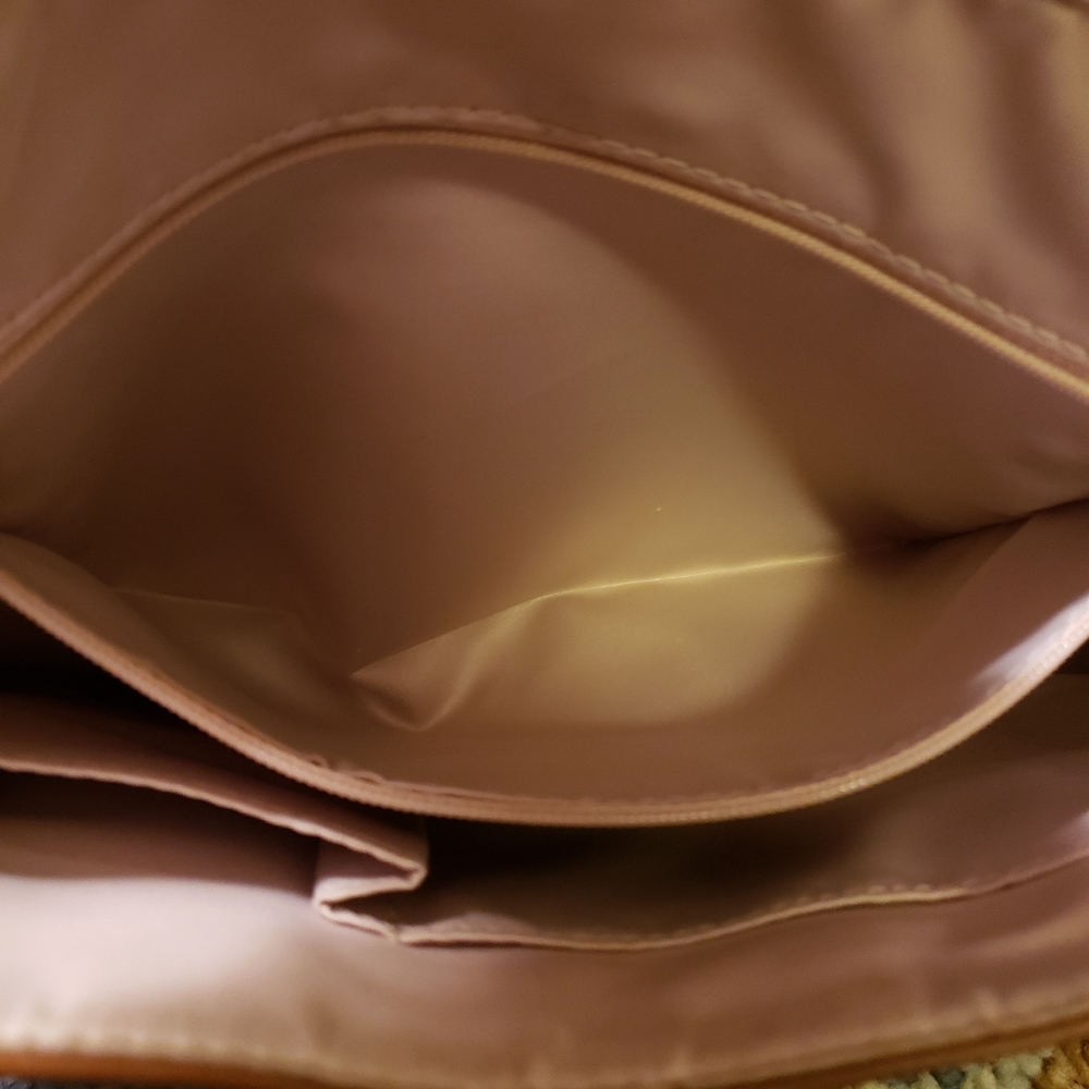 Coach Leather Bag Euc Authentic - image 7